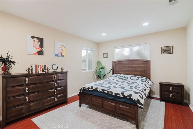 13714 Deane Lane, Sylmar, CA 91342