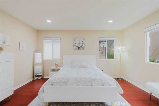13714 Deane Lane, Sylmar, CA 91342
