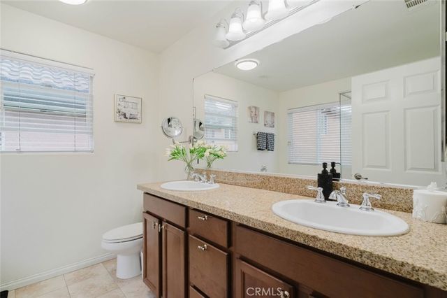 13714 Deane Lane, Sylmar, CA 91342