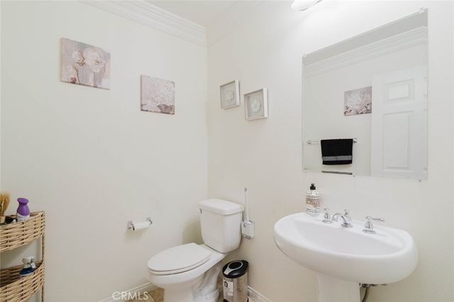 13714 Deane Lane, Sylmar, CA 91342