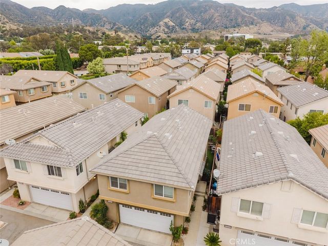 13714 Deane Lane, Sylmar, CA 91342