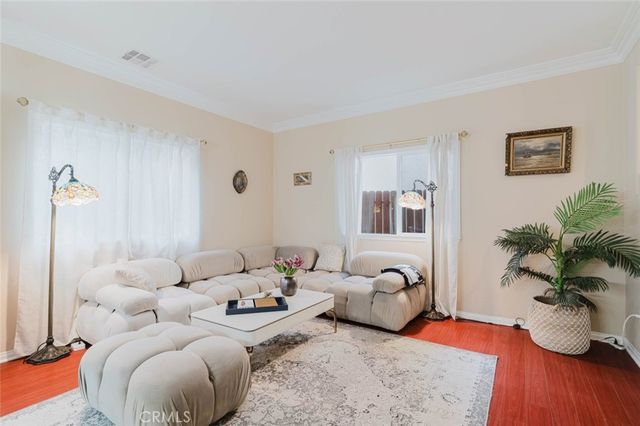 13714 Deane Lane, Sylmar, CA 91342
