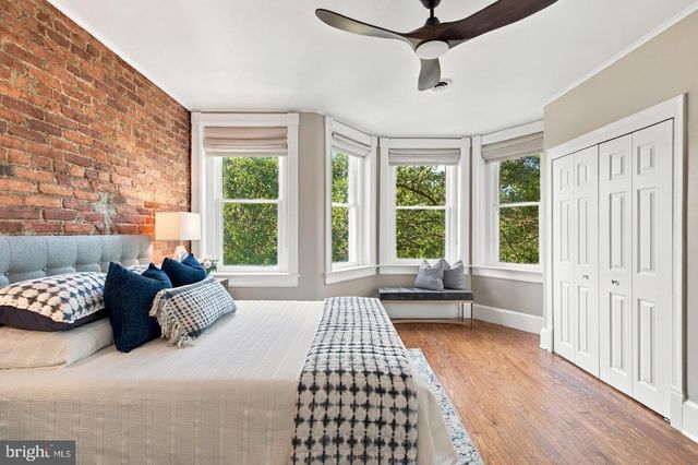 925 SOUTH CAROLINA AVE SE, Washington, DC 20003