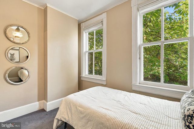 925 SOUTH CAROLINA AVE SE, Washington, DC 20003