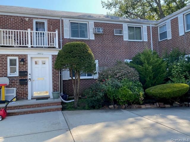 255-21 74th Avenue H-1, Glen Oaks, NY 11004