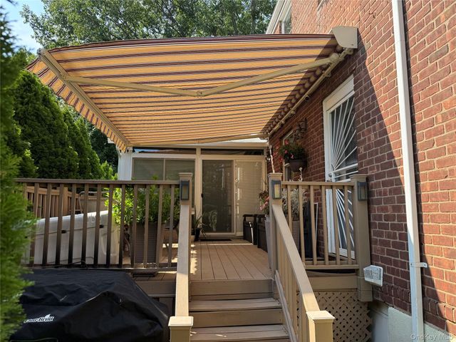 255-21 74th Avenue H-1, Glen Oaks, NY 11004