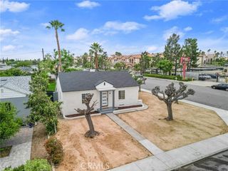 8806 Newport Avenue, Fontana, CA 92335