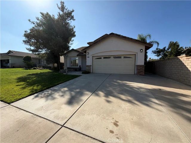 33825 Glenoaks, Yucaipa, CA 92399
