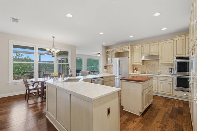 1504 Twilight Ridge DR, Austin, TX 78746