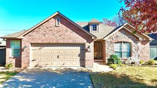 5307 Barr Drive, Sand Springs, OK 74063
