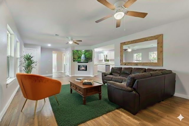 1402 N Ricketts Street, Sherman, TX 75092