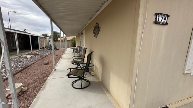 834 S Meridian Road 174, Apache Junction, AZ 85120