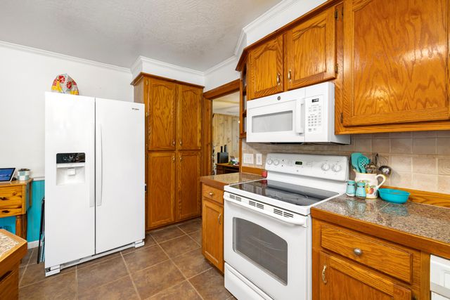 3850 Nazarene Church Road, Sumter, SC 29154