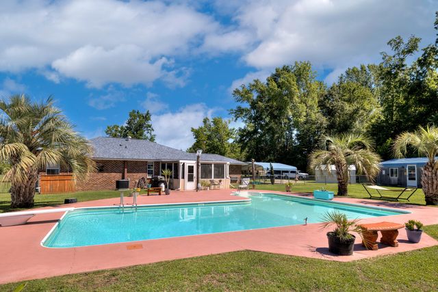 3850 Nazarene Church Road, Sumter, SC 29154