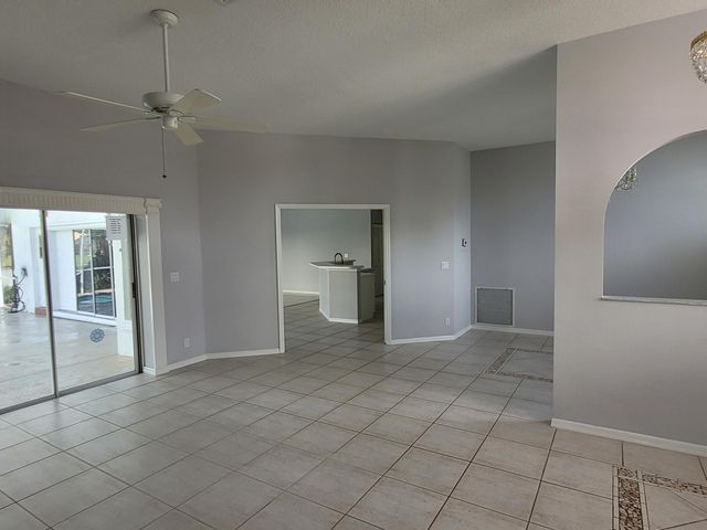22260 Kettle Creek Way, Boca Raton, FL 33428