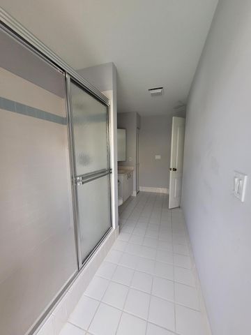 22260 Kettle Creek Way, Boca Raton, FL 33428