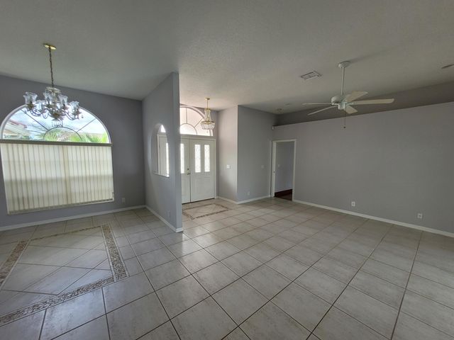 22260 Kettle Creek Way, Boca Raton, FL 33428