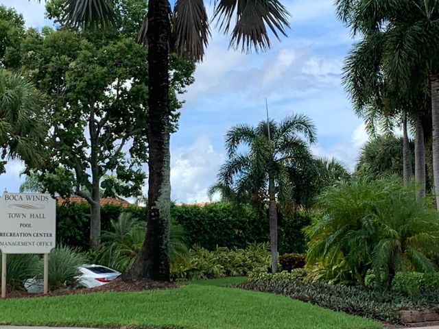 22260 Kettle Creek Way, Boca Raton, FL 33428