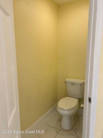 3266 Weyburn Avenue SE, Palm Bay, FL 32909