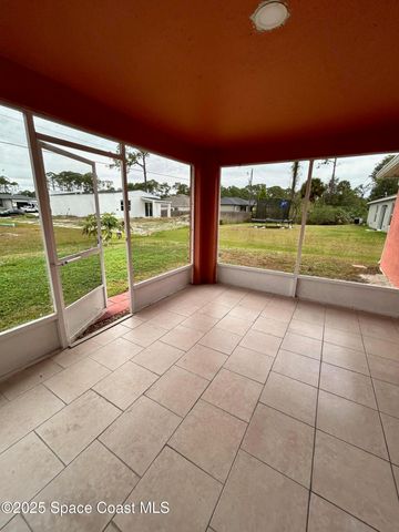 3266 Weyburn Avenue SE, Palm Bay, FL 32909