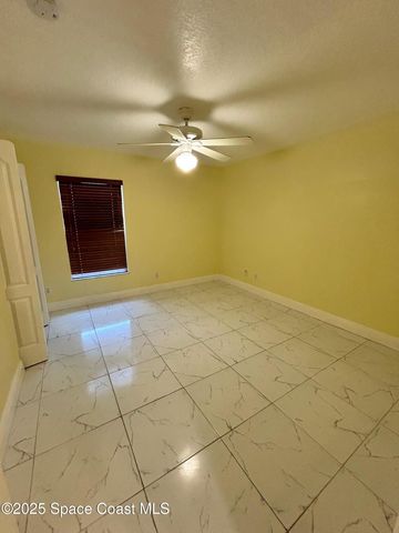 3266 Weyburn Avenue SE, Palm Bay, FL 32909