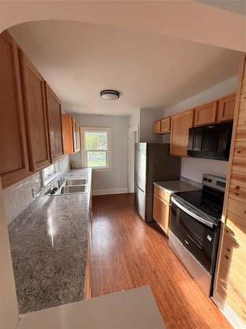 2228 8th Street, Eau Claire, WI 54703
