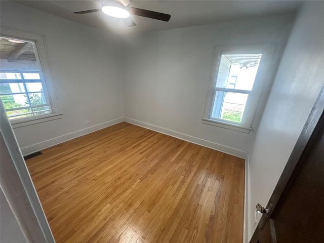 2228 8th Street, Eau Claire, WI 54703