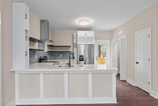 147 Creek Bend Drive, Vass, NC 28394