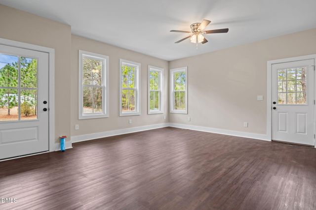 147 Creek Bend Drive, Vass, NC 28394