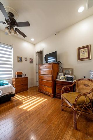 3801 S L Street, Mcallen, TX 78503