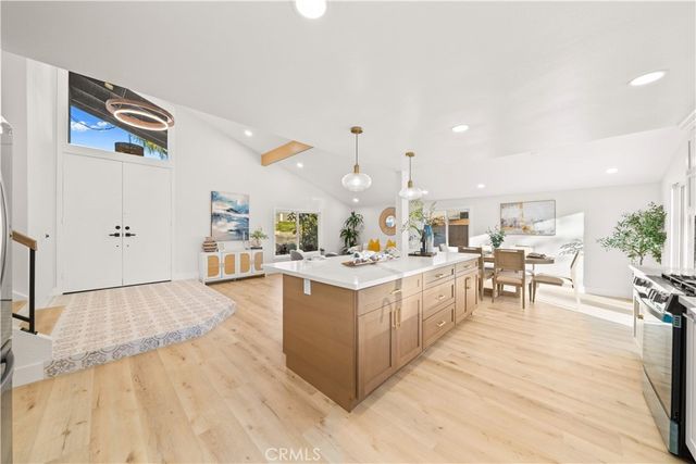 25202 Arcadian Ave, Mission Viejo, CA 92691