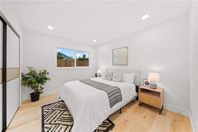 25202 Arcadian Ave, Mission Viejo, CA 92691