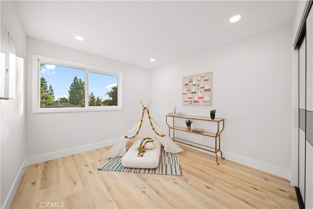 25202 Arcadian Ave, Mission Viejo, CA 92691