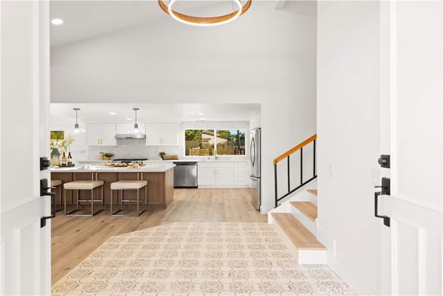 25202 Arcadian Ave, Mission Viejo, CA 92691