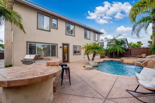 1749 Skimmer Ct, Carlsbad, CA 92011