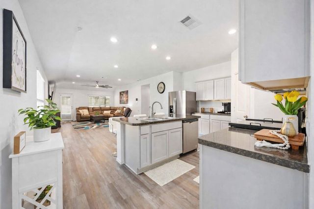 24034 Sunview Valley Drive, Spring, TX 77373