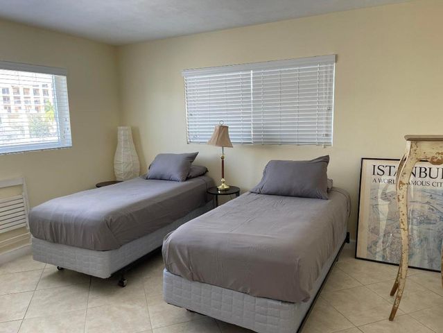 300 E Royal Palm Road 0420, Boca Raton, FL 33432