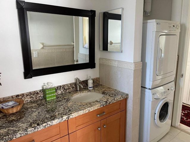 300 E Royal Palm Road 0420, Boca Raton, FL 33432