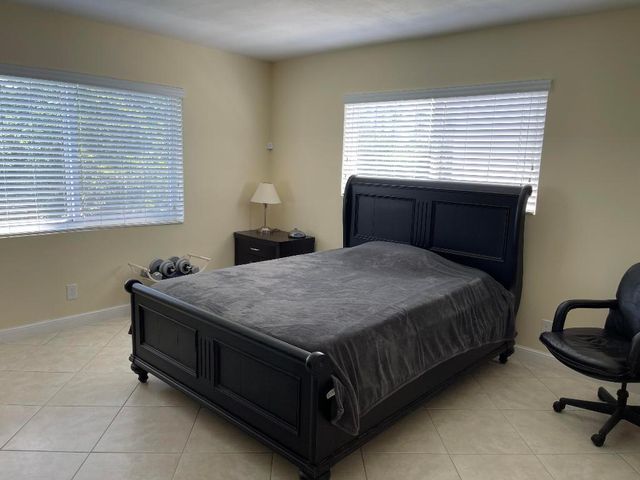 300 E Royal Palm Road 0420, Boca Raton, FL 33432