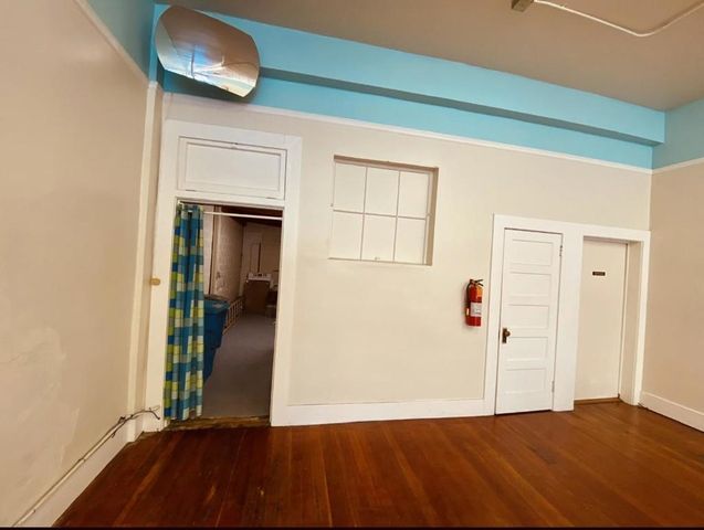 7483 Monterey Street, Gilroy, CA 95020