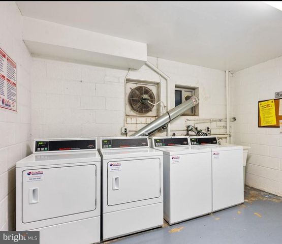 10661 MONTROSE AVE, Bethesda, MD 20814