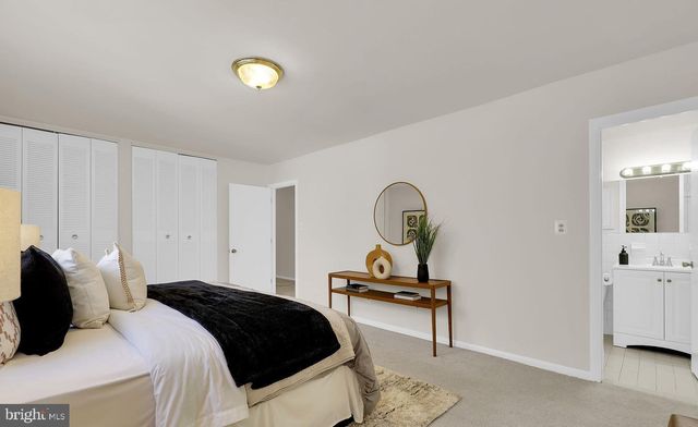 10661 MONTROSE AVE, Bethesda, MD 20814