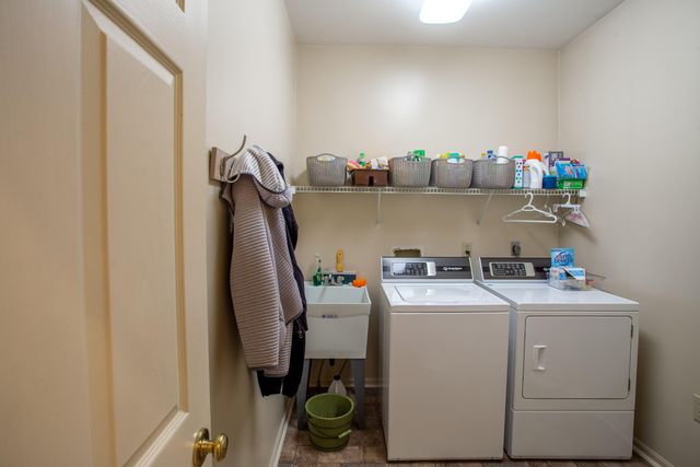 2560 Teaberry Court, Burlington, KY 41005