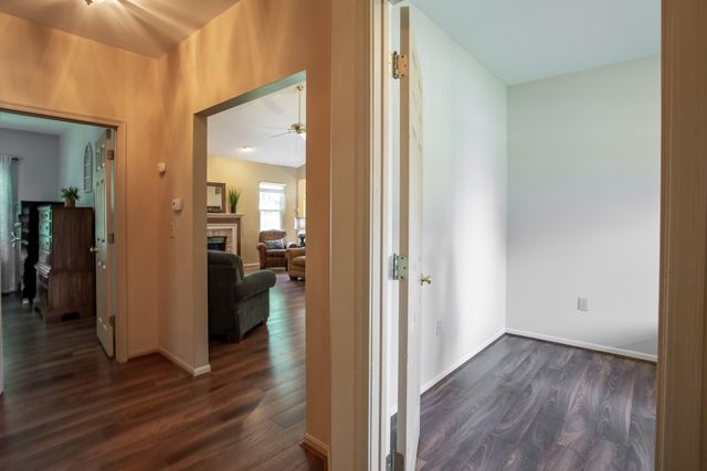 2560 Teaberry Court, Burlington, KY 41005
