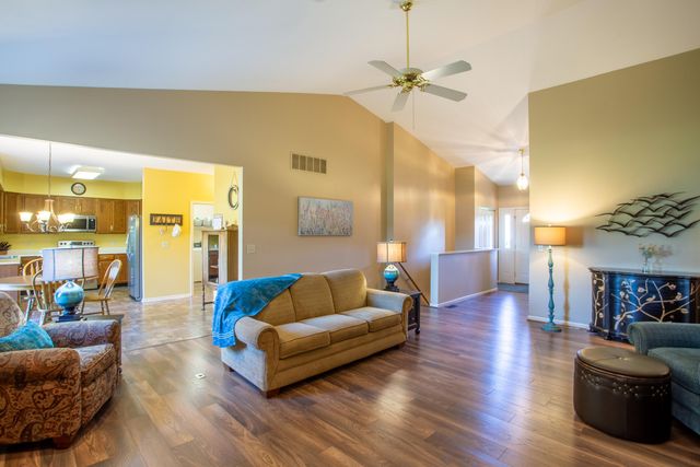 2560 Teaberry Court, Burlington, KY 41005