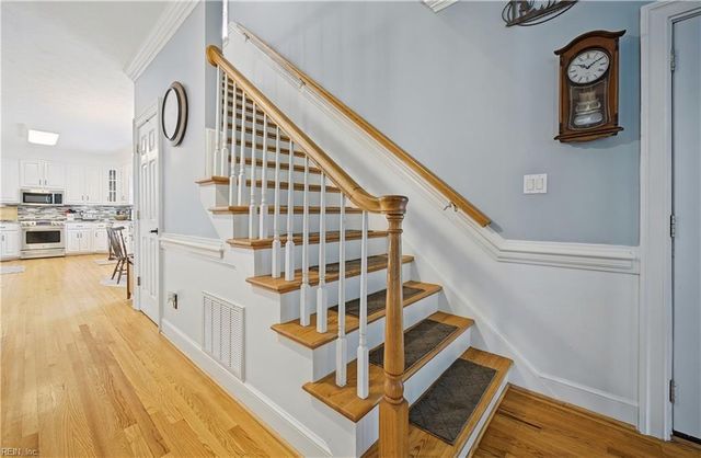 111 Laydon WAY, Poquoson, VA 23662