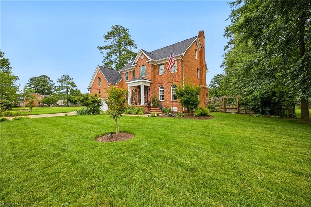 111 Laydon WAY, Poquoson, VA 23662