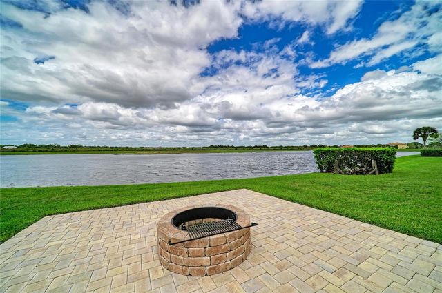 8438 WEBBER ROAD, Sarasota, FL 34240