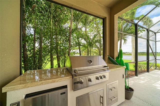8438 WEBBER ROAD, Sarasota, FL 34240