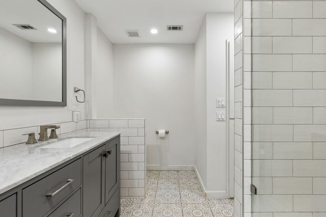 4134 Travis Street 3, Dallas, TX 75204